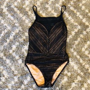 One piece bathing suit